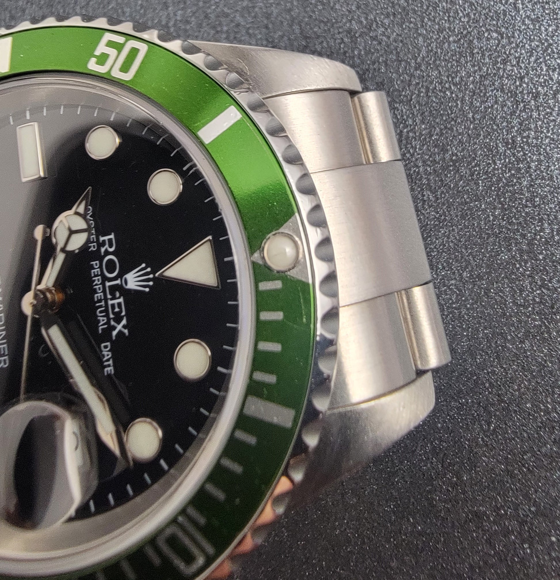 Buy Pre-Owned Rolex Submariner Kermit 16610V – Lux Time Center