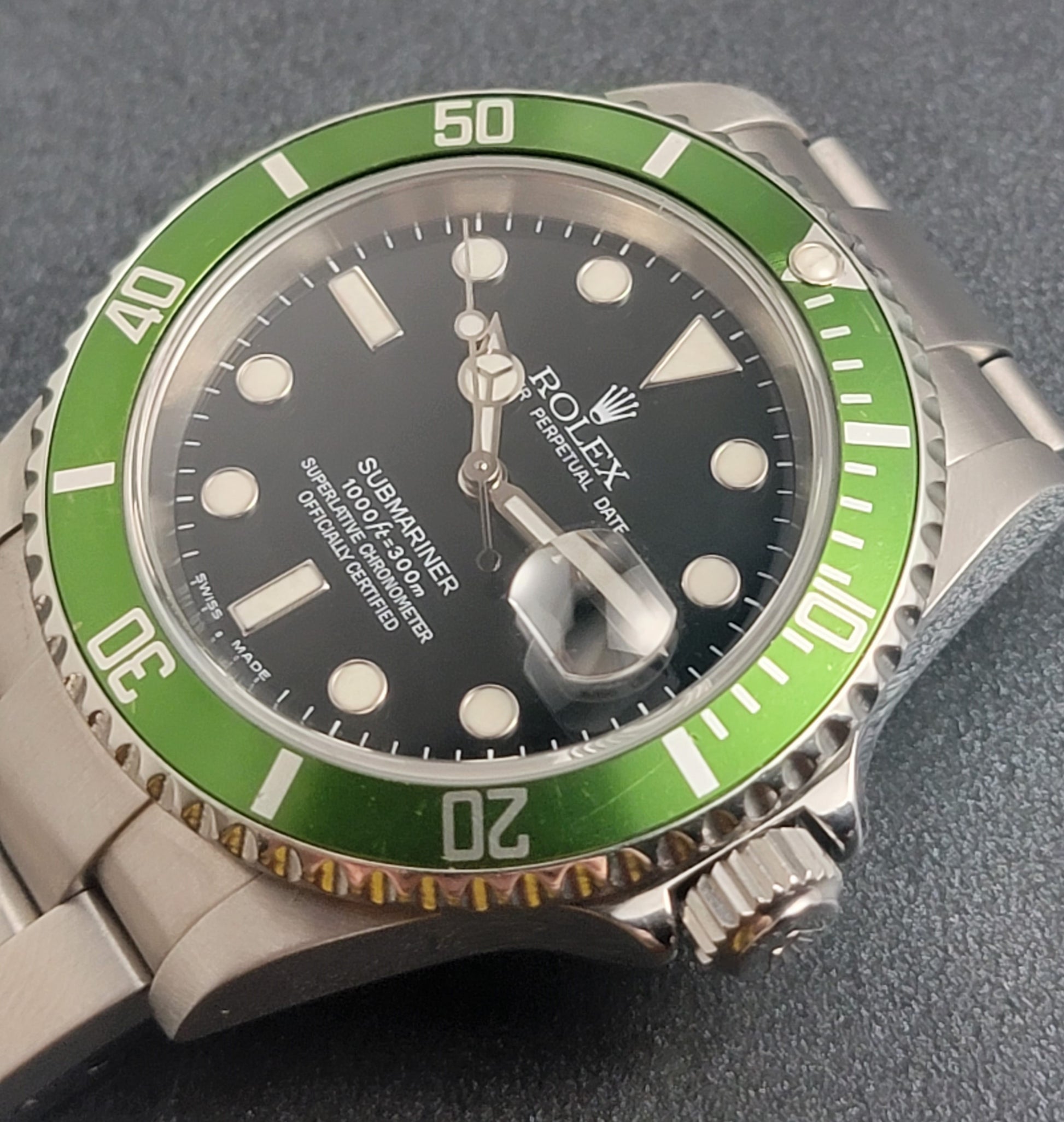 Buy Pre-Owned Rolex Submariner Kermit 16610V – Lux Time Center